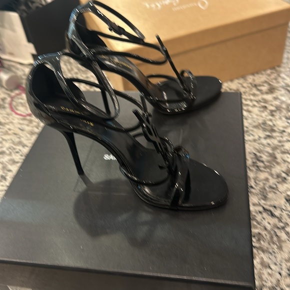 Saint Laurent Glossy Black Strappy Heels - Picture 11 of 17